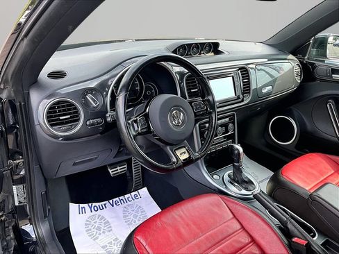 Used 2017 Volkswagen Beetle R-Line SEL FWD image 14
