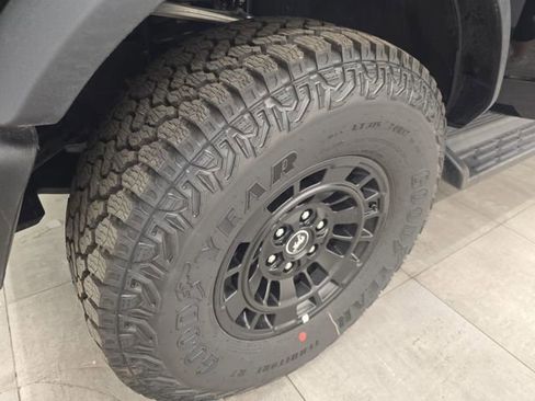 New 2026 Ford Bronco Outer Banks w/ Sasquatch Package AWD/4WD image 42