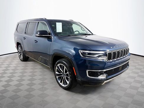 Used 2024 Jeep Wagoneer L Series III w/ Premium Group I AWD/4WD image 1