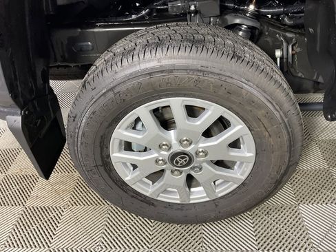 New 2025 Toyota Tacoma SR5 image 9