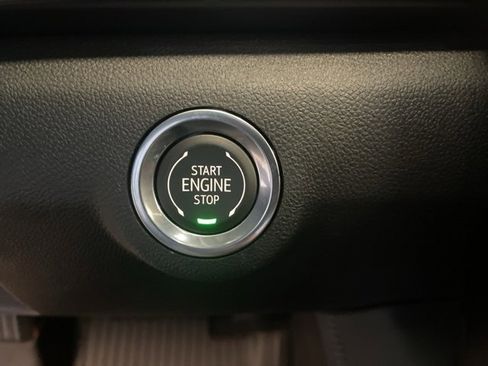 New 2026 GMC Terrain AT4 w/ Technology Package II image 21