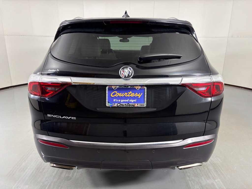 Used 2023 Buick Enclave Essence w/ Experience Buick Package FWD image 7