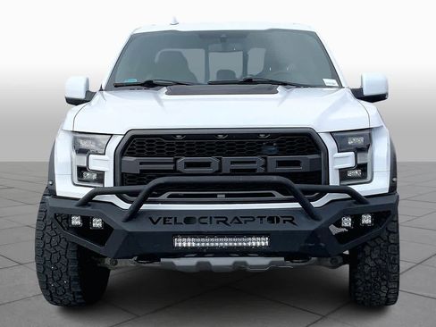 Used 2019 Ford F150 Raptor w/ Equipment Group 802A Luxury image 3