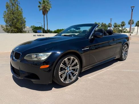 Used 2010 BMW M3 Convertible RWD image 5