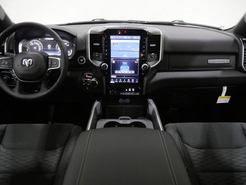 New 2026 RAM 1500 4x4 Crew Cab image 10