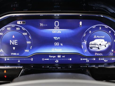 Used 2024 Chevrolet Silverado 1500 LT image 29