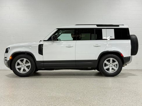 Used 2020 Land Rover Defender 110 S AWD/4WD image 9
