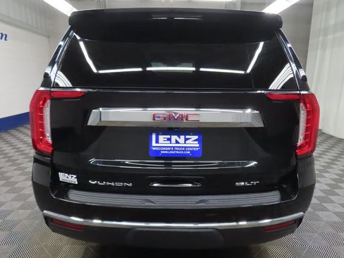 Used 2024 GMC Yukon SLT w/ SLT Luxury Package AWD/4WD image 42