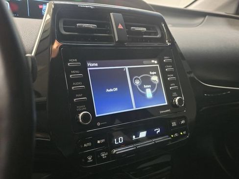 Used 2022 Toyota Prius FWD image 20