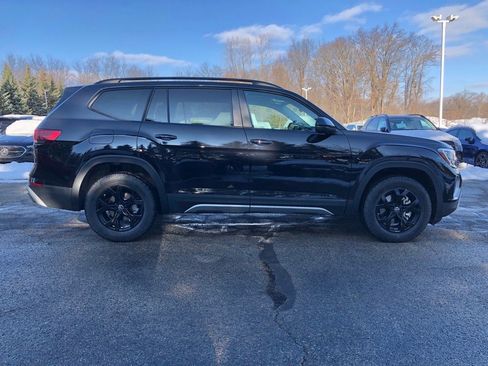 New 2026 Volkswagen Atlas Peak Edition AWD/4WD image 8