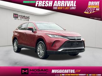 Used 2021 Toyota Venza XLE w/ Softex Package AWD/4WD video 1