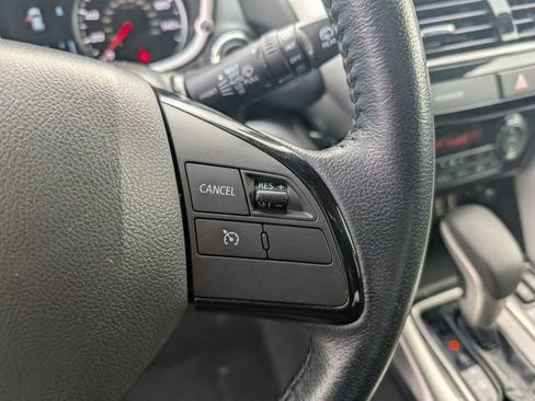 Used 2023 Mitsubishi Eclipse Cross AWD image 18