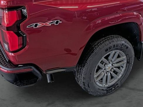 New 2026 Chevrolet Colorado LT w/ LT Convenience Package AWD/4WD image 13