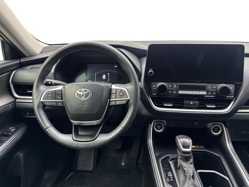 Used 2024 Toyota Grand Highlander AWD image 57