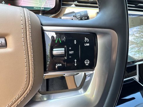 New 2026 Land Rover Range Rover SE AWD/4WD image 30