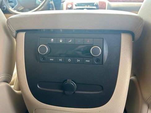 Used 2014 Chevrolet Tahoe LT w/ All-Star Edition RWD image 17