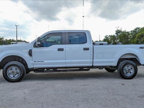 Used 2019 Ford F250 XL w/ Power Equipment Group AWD/4WD image 3