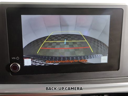 Used 2025 Toyota 4Runner TRD Off-Road image 5