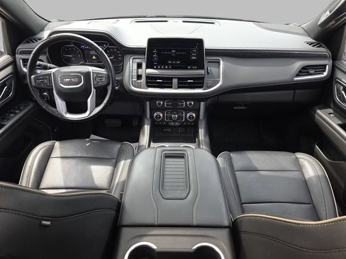 Certified 2021 GMC Yukon SLT w/ SLT Premium Package AWD/4WD image 11