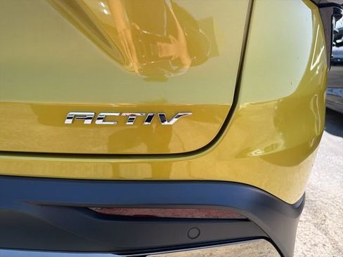 Used 2024 Chevrolet Trax ACTIV w/ Driver Confidence Package image 24