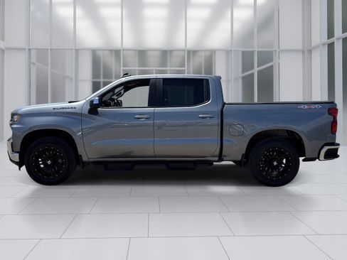 Used 2020 Chevrolet Silverado 1500 LT w/ All-Star Edition AWD/4WD image 3