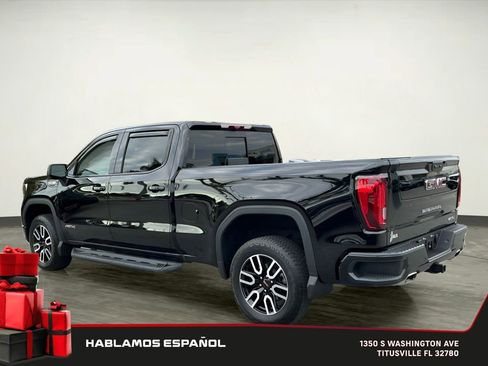 Certified 2022 GMC Sierra 1500 AT4 w/ AT4 Premium Package image 4