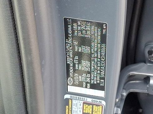 Used 2025 Hyundai Tucson SE image 31