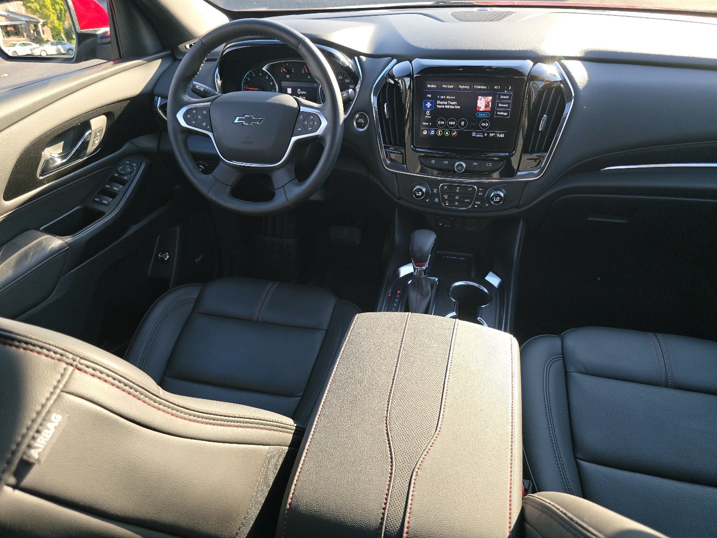 Certified 2023 Chevrolet Traverse RS w/ LPO, Floor Liner Package AWD/4WD image 34