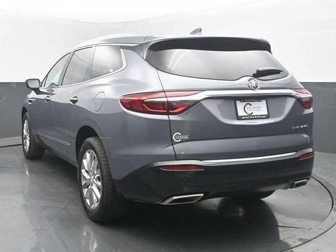 Used 2019 Buick Enclave Essence w/ Trailering Package, 5000 lbs. FWD image 4