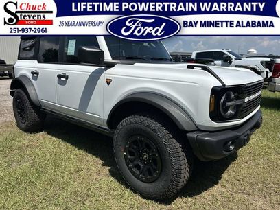 New 2026 Ford Bronco Badlands w/ Wildtrak Package