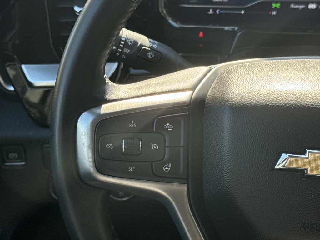 Used 2023 Chevrolet Silverado 1500 LT RWD image 10