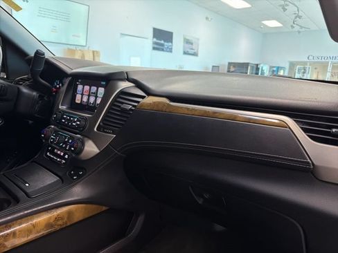 Used 2017 GMC Yukon Denali w/ Open Road Package AWD/4WD image 33