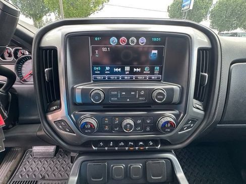 Used 2016 Chevrolet Silverado 1500 LTZ Z71 w/ LTZ Plus Package AWD/4WD image 22