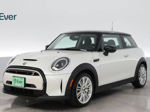 Used 2024 MINI Cooper SE FWD image 2