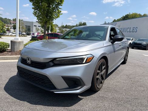 Used 2024 Honda Civic Sport image 1
