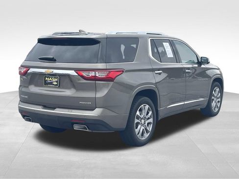 Used 2020 Chevrolet Traverse Premier w/ LPO, Floor Liner Package FWD image 3