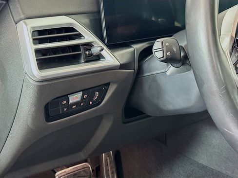 Used 2025 BMW 330i xDrive Sedan image 17