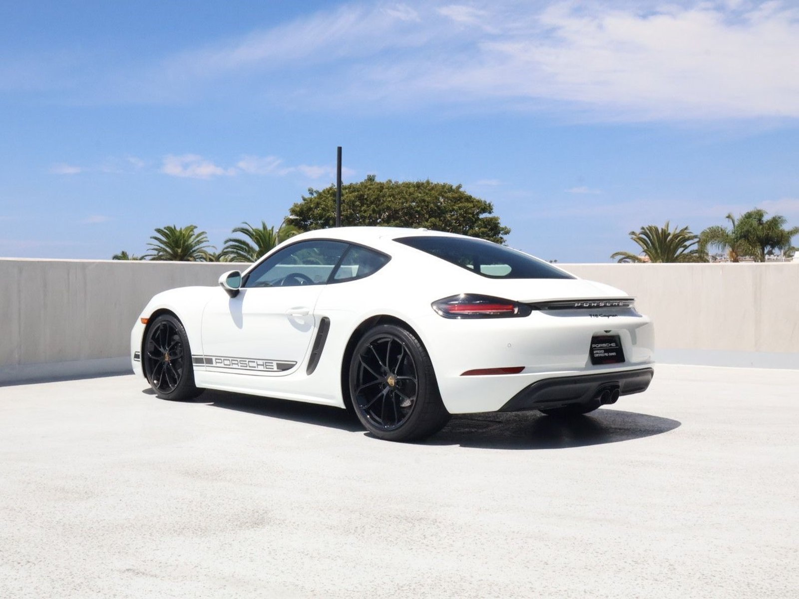 Certified 2024 Porsche 718 Cayman RWD image 3