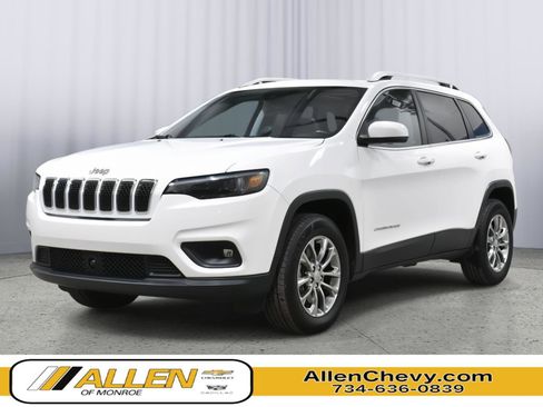 Used 2021 Jeep Cherokee Latitude Lux w/ Sun & Sound Group image 1