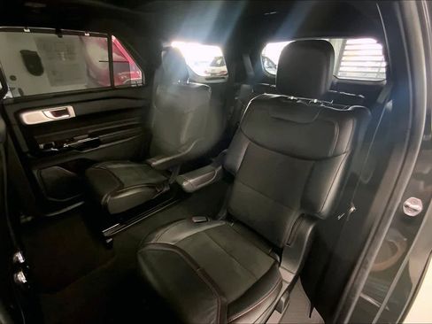 Used 2022 Ford Explorer ST w/ Equipment Group 401A image 27