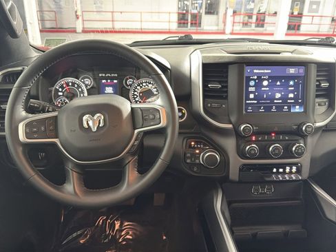 Used 2023 RAM 1500 Big Horn image 16