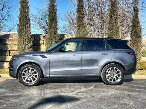 New 2026 Land Rover Range Rover Sport SE image 2