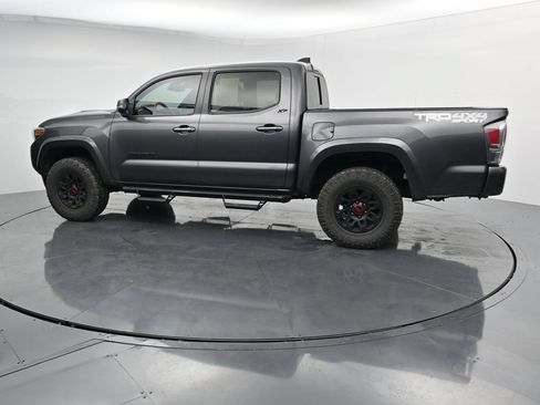 Used 2021 Toyota Tacoma TRD Sport AWD/4WD image 5