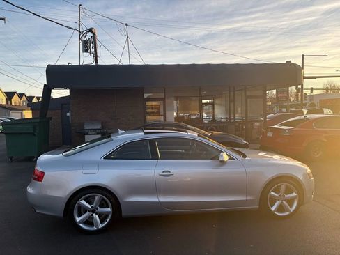 Used 2010 Audi A5 2.0T Premium image 32