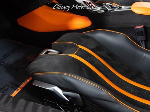 Used 2023 Lamborghini Huracan Tecnica image 38