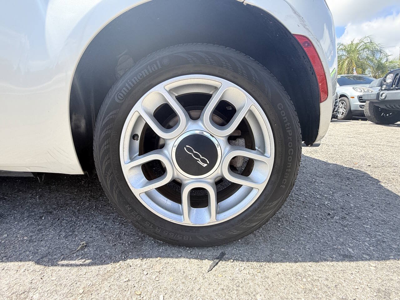 Used 2013 FIAT 500 Pop FWD image 25