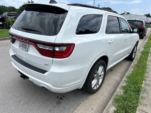 Used 2024 Dodge Durango GT AWD/4WD image 3