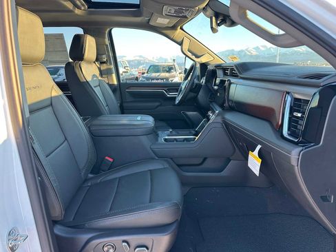 New 2026 GMC Sierra 2500 Denali image 10
