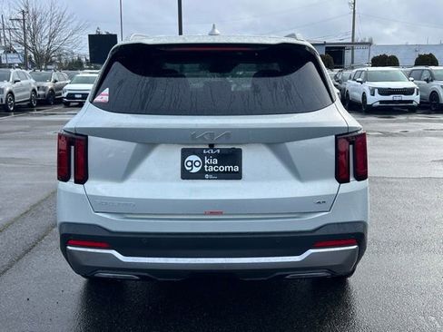 New 2026 Kia Sorento S AWD/4WD image 10