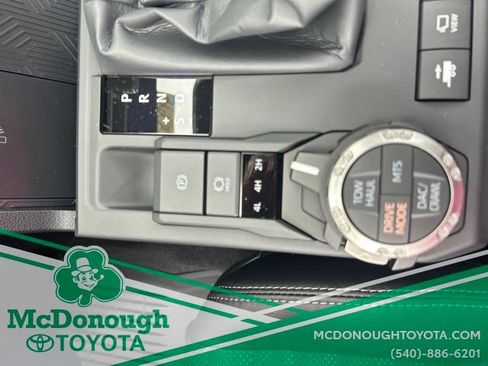 New 2026 Toyota 4Runner TRD Off-Road Premium w/ Tow Technology Package AWD/4WD image 21